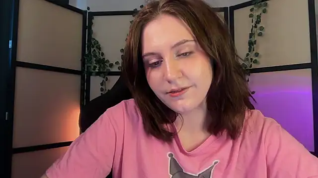 Snapshot of Diana_Flower chatting on 07/16/26, 10:54 Diana Flower online show from 07/16/26, 10:54