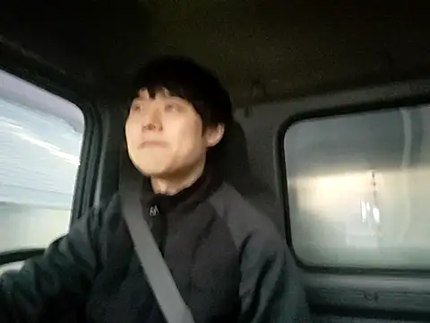 whitebriefboy online show from 02/20/26, 09:26