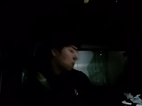 Snapshot of whitebriefboy chatting on 05/01/26, 06:01 whitebriefboy online show from 05/01/26, 06:01