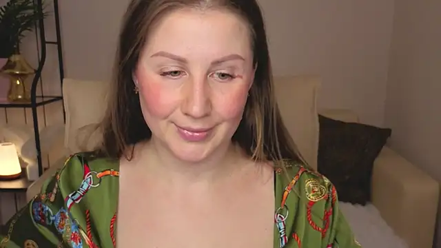 Helens love online show from 04/28/26, 08:41