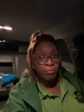 Snapshot of SexyHoneyRedd chatting on 11/08/25, 05:51 SexyHoneyRedd online show from 11/08/25, 05:51