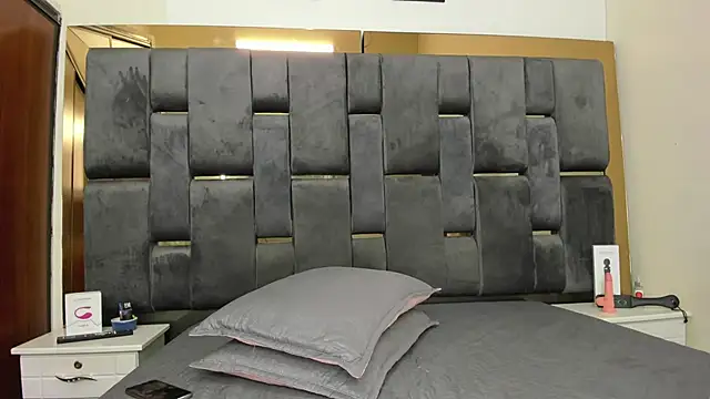 Natty189 online show from 01/17/25, 09:17