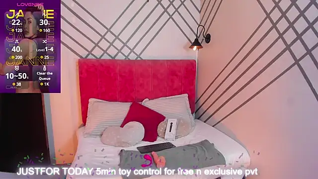 Snapshot of Janne_lee chatting on 02/13/25, 09:27 Janne lee online show from 02/13/25, 09:27