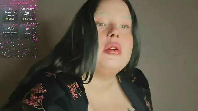 MissBika online show from 10/04/25, 04:16