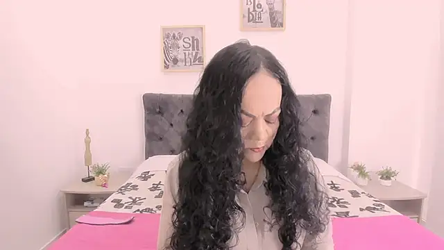 valeriasexxx online show from 12/16/25, 02:33