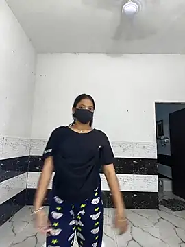 riya190 online show from 10/11/25, 05:22