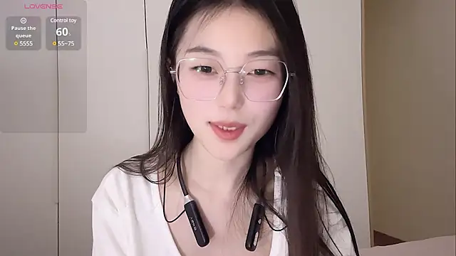 Sweet-Angel999 online show from 03/18/25, 05:31