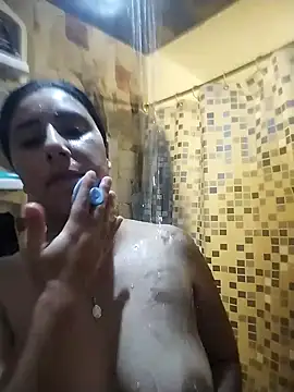 Snapshot of Im_Alma_ chatting on 02/20/26, 08:53 Im Alma online show from 02/20/26, 08:53