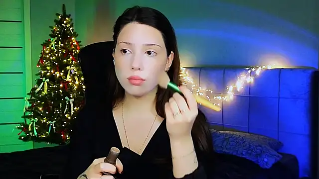 Stacy Gonzales  online show from 12/27/24, 06:35