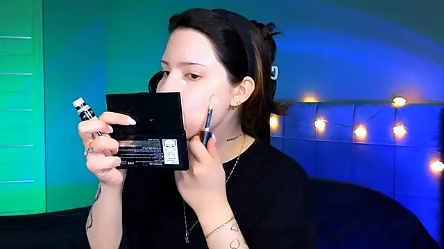 Stacy Gonzales  online show from 02/13/25, 06:41