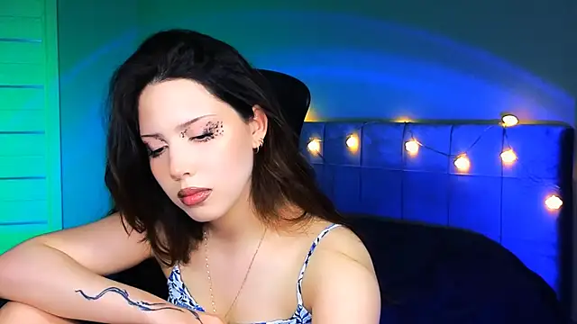 Stacy Gonzales  online show from 03/09/25, 09:13