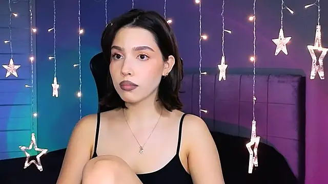 Stacy Gonzales  online show from 10/08/25, 08:01