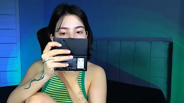 Stacy Gonzales  online show from 12/16/25, 08:52