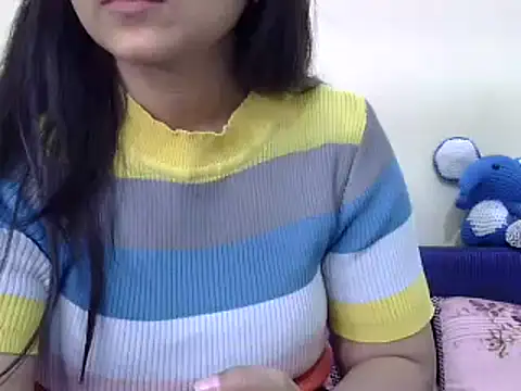 Snapshot of WildRuhi20 chatting on 12/04/24, 05:27 WildRuhi20 online show from 12/04/24, 05:27