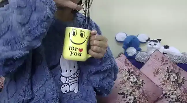 Snapshot of WildRuhi20 chatting on 01/08/25, 04:44 WildRuhi20 online show from 01/08/25, 04:44