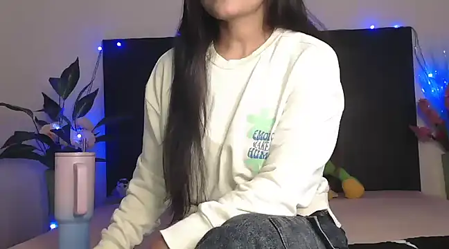 Snapshot of WildRuhi20 chatting on 02/27/25, 05:13 WildRuhi20 online show from 02/27/25, 05:13