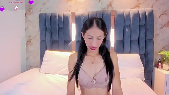 RoseTaylor   online show from 12/11/24, 05:21