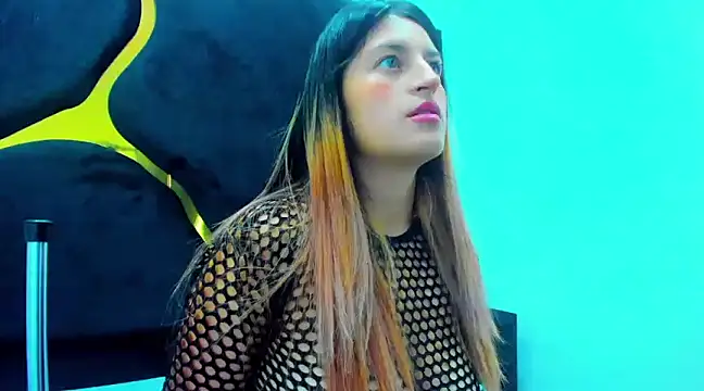 GiaRoussel online show from 02/22/25, 01:46