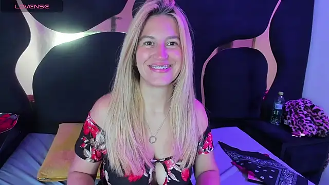 GiaRoussel online show from 02/08/26, 04:21