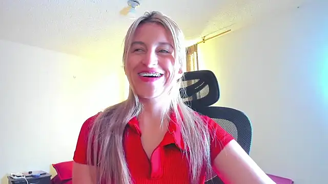 GiaRoussel online show from 03/31/26, 04:29