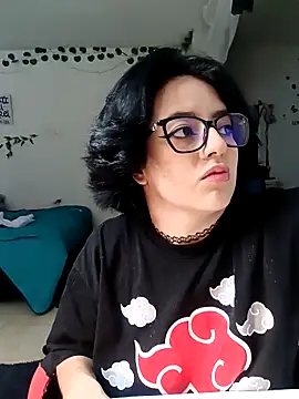 Lin-cute online show from 01/31/25, 09:59