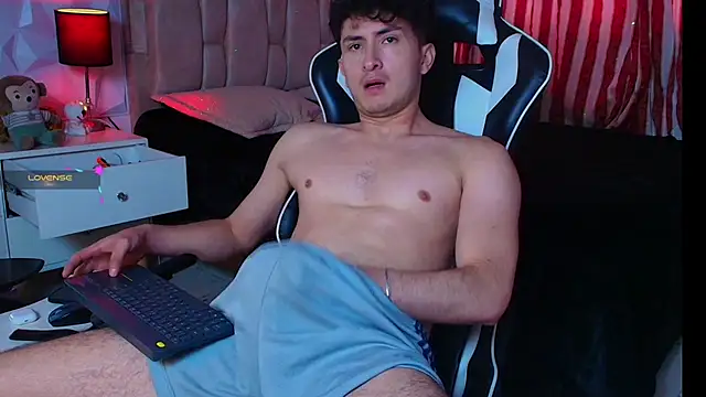 santyago taylor online show from 01/18/25, 09:34