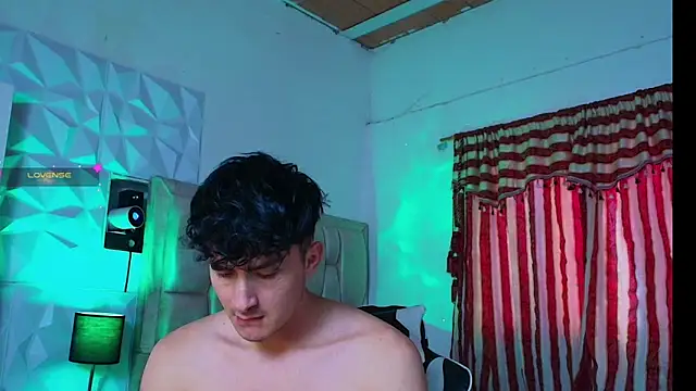 santyago taylor online show from 01/22/25, 09:43