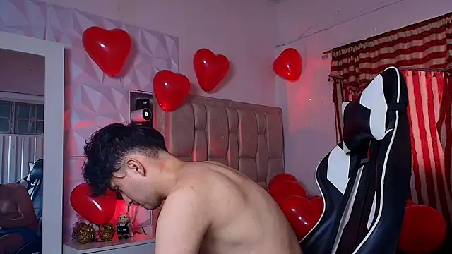 santyago taylor online show from 02/14/25, 07:12