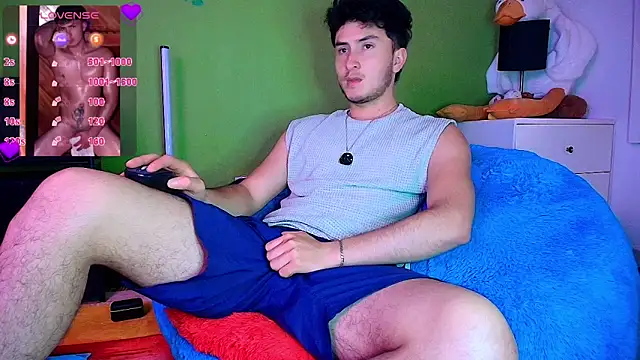 santyago taylor online show from 11/04/25, 07:02