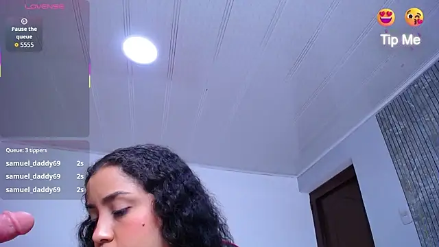 cristal horny19 online show from 04/11/26, 08:07