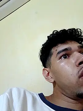 Snapshot of Juan_Carlos09 chatting on 03/13/26, 06:47 Juan Carlos09 online show from 03/13/26, 06:47