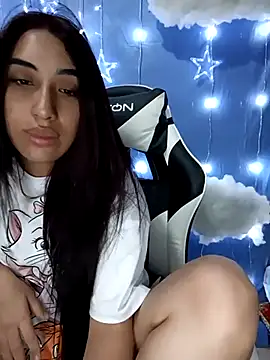 ifeelverywet andhot online show from 11/25/25, 02:06