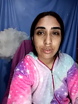 ifeelverywet andhot online show from 12/23/25, 06:44