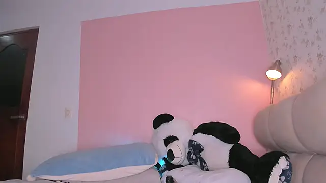 kitty miaa online show from 01/19/25, 11:53