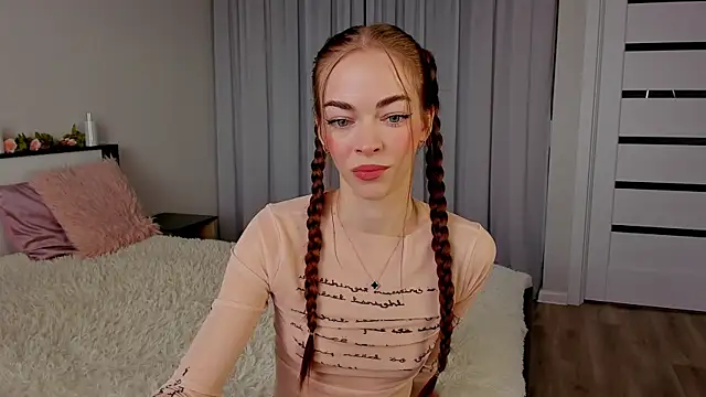 Undertheskin online show from 04/09/26, 09:47