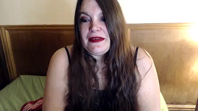 evabella  online show from 03/06/25, 12:30