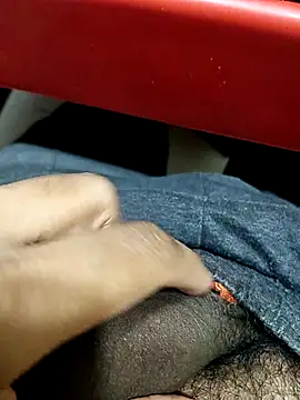 horneylover2024 online show from 02/17/25, 10:14