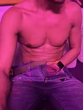 thesummerboy online show from 12/14/24, 09:24