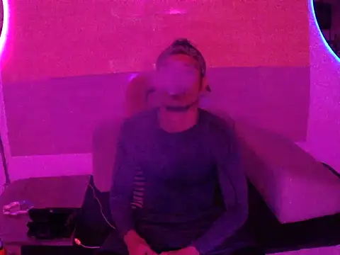 thesummerboy online show from 01/17/25, 03:55