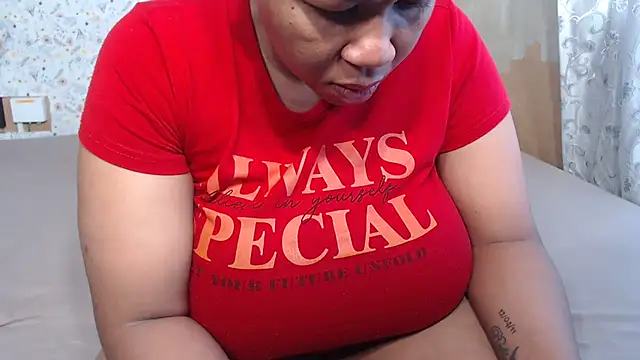 FlavoredNia online show from 11/22/25, 04:33