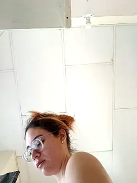 atenas 05  online show from 03/28/26, 03:00