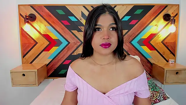 NaiirobiSwan online show from 02/15/25, 08:01