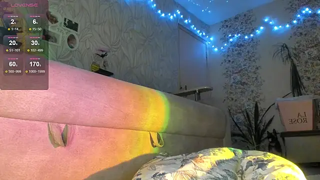 Snapshot of Yay_Nicky chatting on 02/11/25, 09:46 Yay Nicky online show from 02/11/25, 09:46