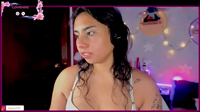 Snapshot of kiki_cavilll chatting on 09/08/25, 02:27 kiki cavilll online show from 09/08/25, 02:27