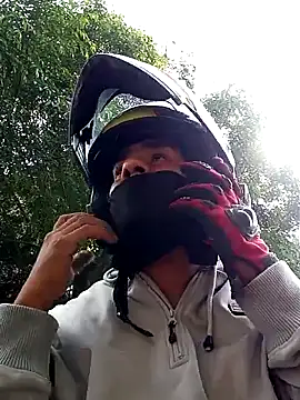 Professor Leo  online show from 02/15/25, 09:26