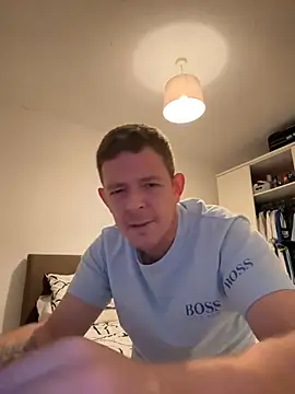 mrwright878787 online show from 12/17/24, 07:26