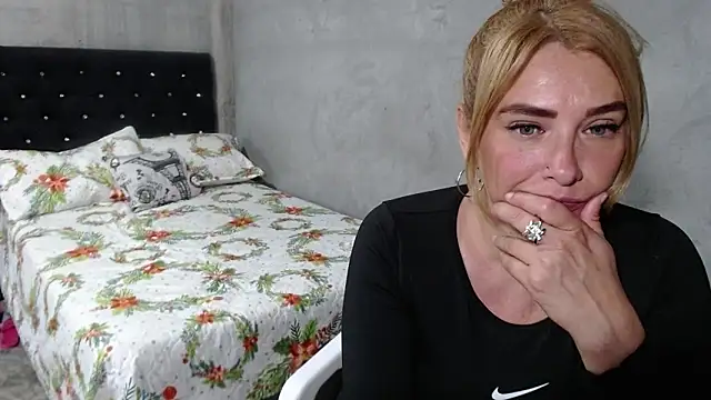 GeovannaFranco online show from 03/17/26, 03:04