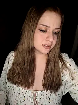 cansuozell online show from 10/29/25, 03:36