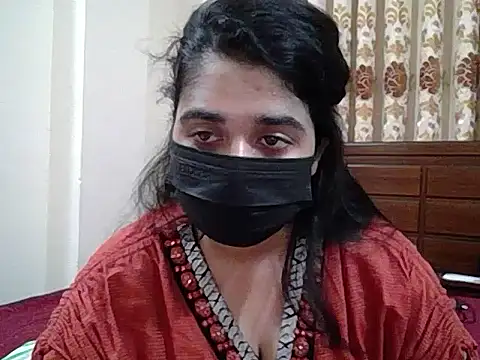 Snapshot of A-pusparani chatting on 05/08/26, 09:09 A-pusparani online show from 05/08/26, 09:09