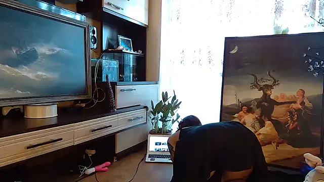 Snapshot of BroadFantasy chatting on 06/25/26, 04:11 BroadFantasy online show from 06/25/26, 04:11